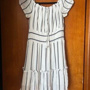 Women’s American Eagle size medium dress